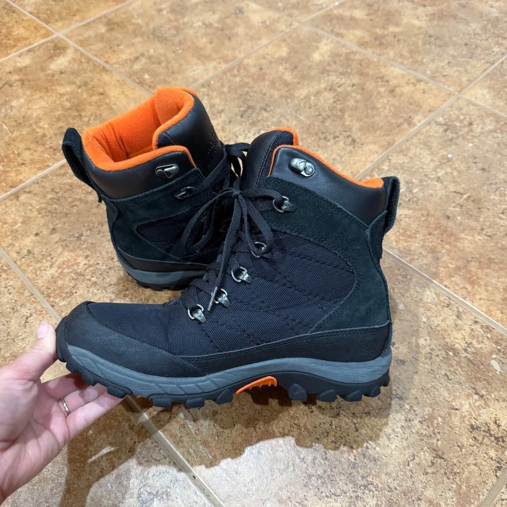 The North Face Chilkat Nylon Waterproof Winter Fleece Boots Black Mens 7.5